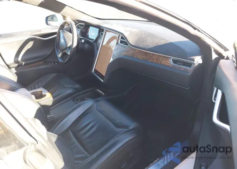 2017 Tesla Model S 100D/60D/75D/90D/P100D z USA, uszkodzony, nr VIN 5YJSA1E25HF200133